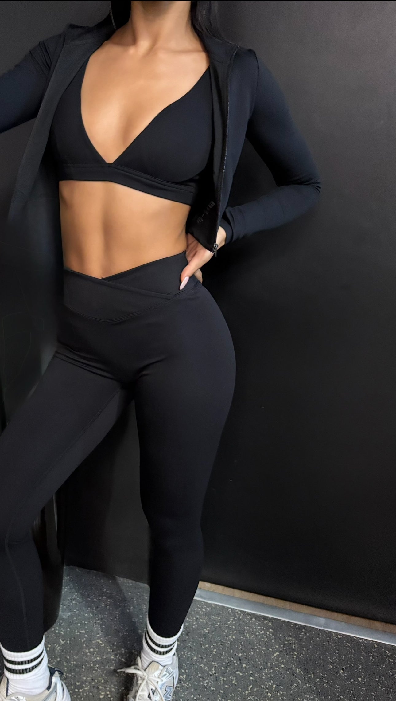 Black Crossover Legging